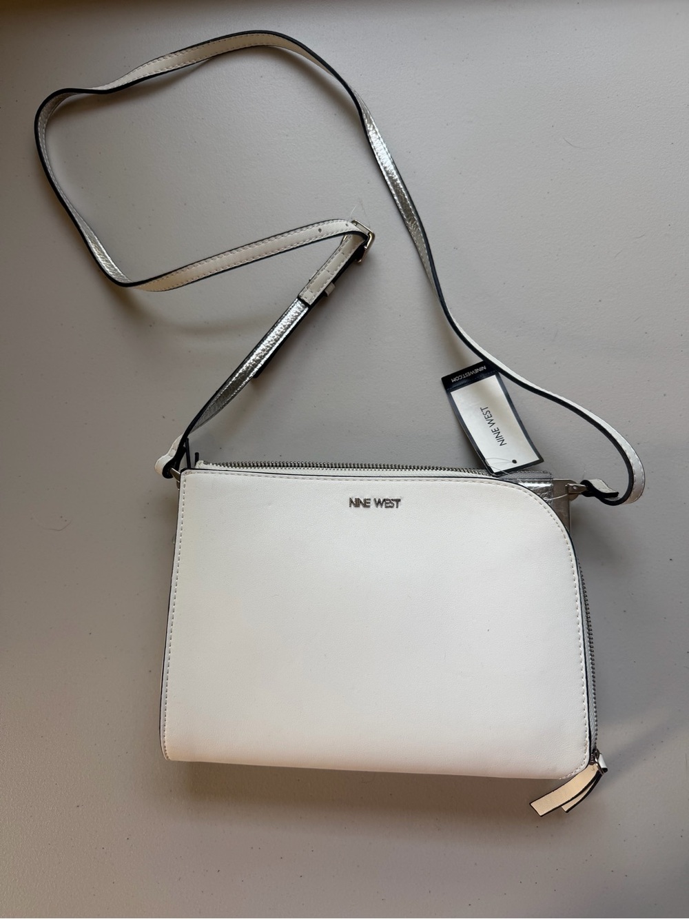 NWT Nine West White Crossbody Bag Silver Trim
